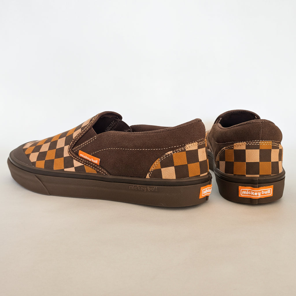 Mickey Bull Budju premium slip-on